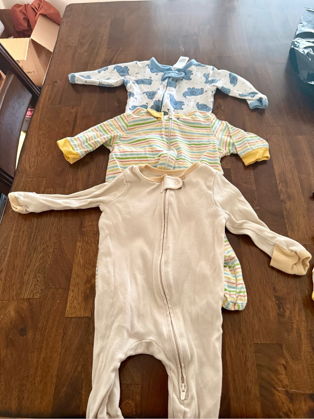 Girls onesie bundle 0-3 month
